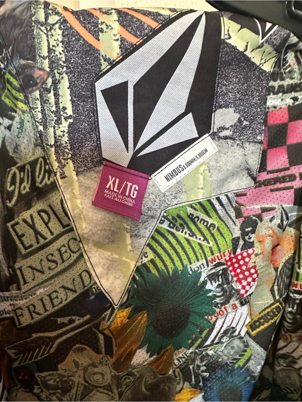 Volcom Dazed Snowboarding Jacket - Picture 7 of 10